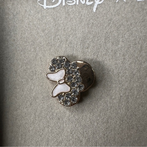 New in Box - Disney X BAUBLEBAR Minnie Mouse Gold Pave Stud Earrings - Picture 8 of 9